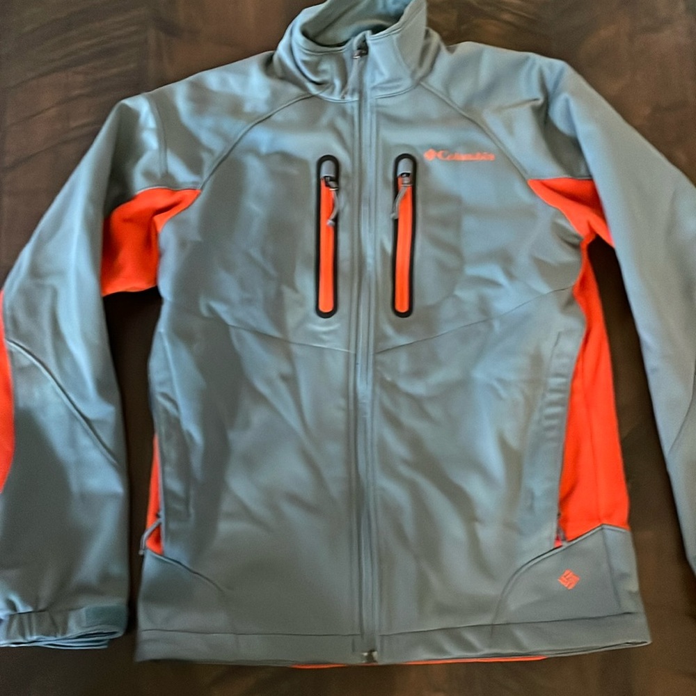 Men’s Columbia lightweight Omni-Heat jacket grey/orange small flaw in picture